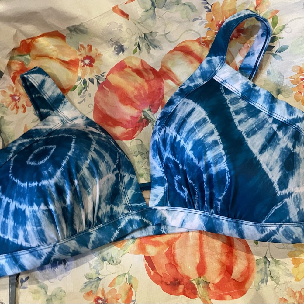 Lane Bryant Tye Dye Bikini Top Sz. 18